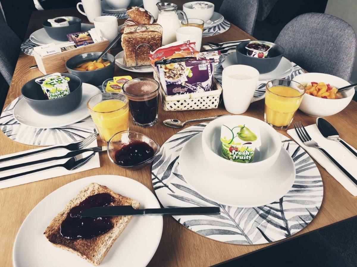 B, D & D Bed And Breakfast 陶波 外观 照片